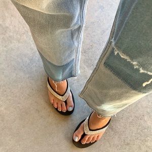 Black y2k platform wedge